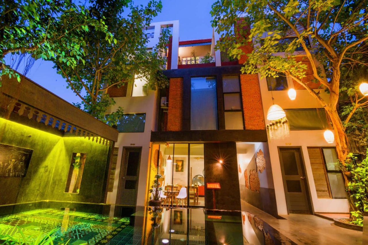 1004 Boutique Hotel เสียมราฐ ภายนอก รูปภาพ