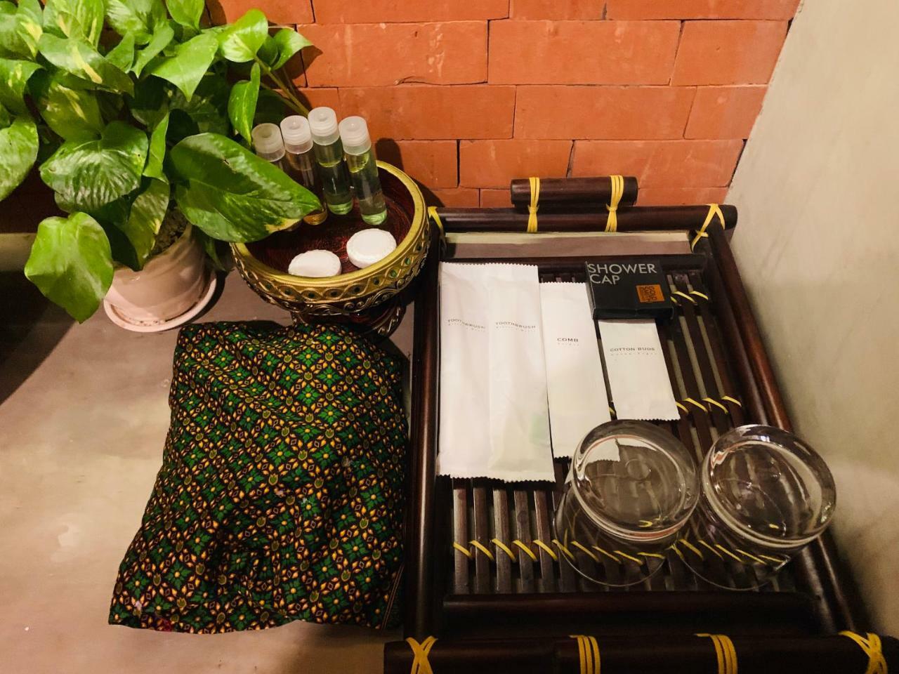 1004 Boutique Hotel เสียมราฐ ภายนอก รูปภาพ